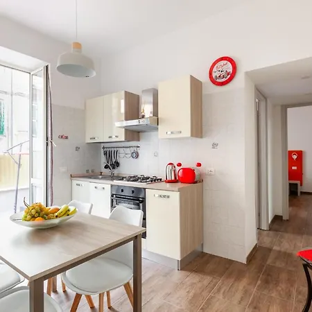 Apartment Casa Lobelie Relax E Benessere A Rom