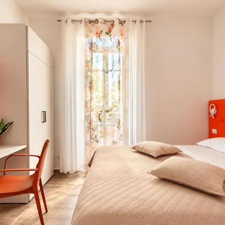 Appartamento Casa Lobelie Idromassaggio privato a Roma *